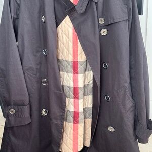 Burberry Trench Coat US 4